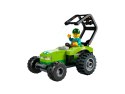 LEGO 60390 City Traktor w parku