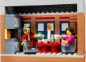 LEGO 10308 ICONS Świąteczna główna ulica
