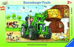 Puzzle 15 Traktor na polu