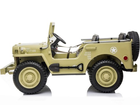 Auto na akumulator 3os J E E P Willys pilot PA0249