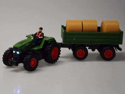 Sterowany Traktor na pilota z przyczepą + bale siana traktorzysta RC0717