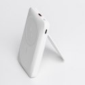 Powerbank zgodny z MagSafe Forcell F-Energy MagStand F10K2 QC3.0 PD 5A 20W 10000 mAh biały